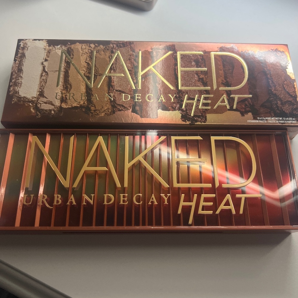 Eyeshadow palette